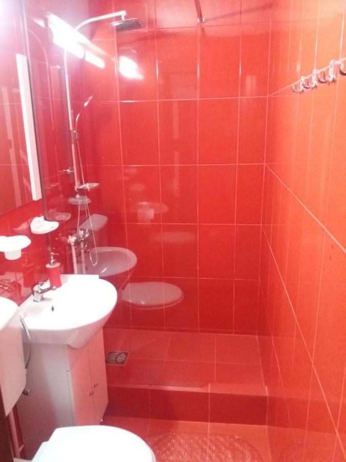 Apartament Belvedere Orşova Exteriör bild